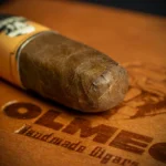 foundation-olmec-claro-toro-cigars-d